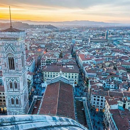 Cozy Apartment With Private Garden - City Center - Florence Buitenkant foto