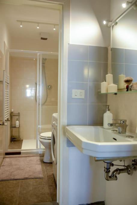 Cozy Apartment With Private Garden - City Center - Florence Buitenkant foto